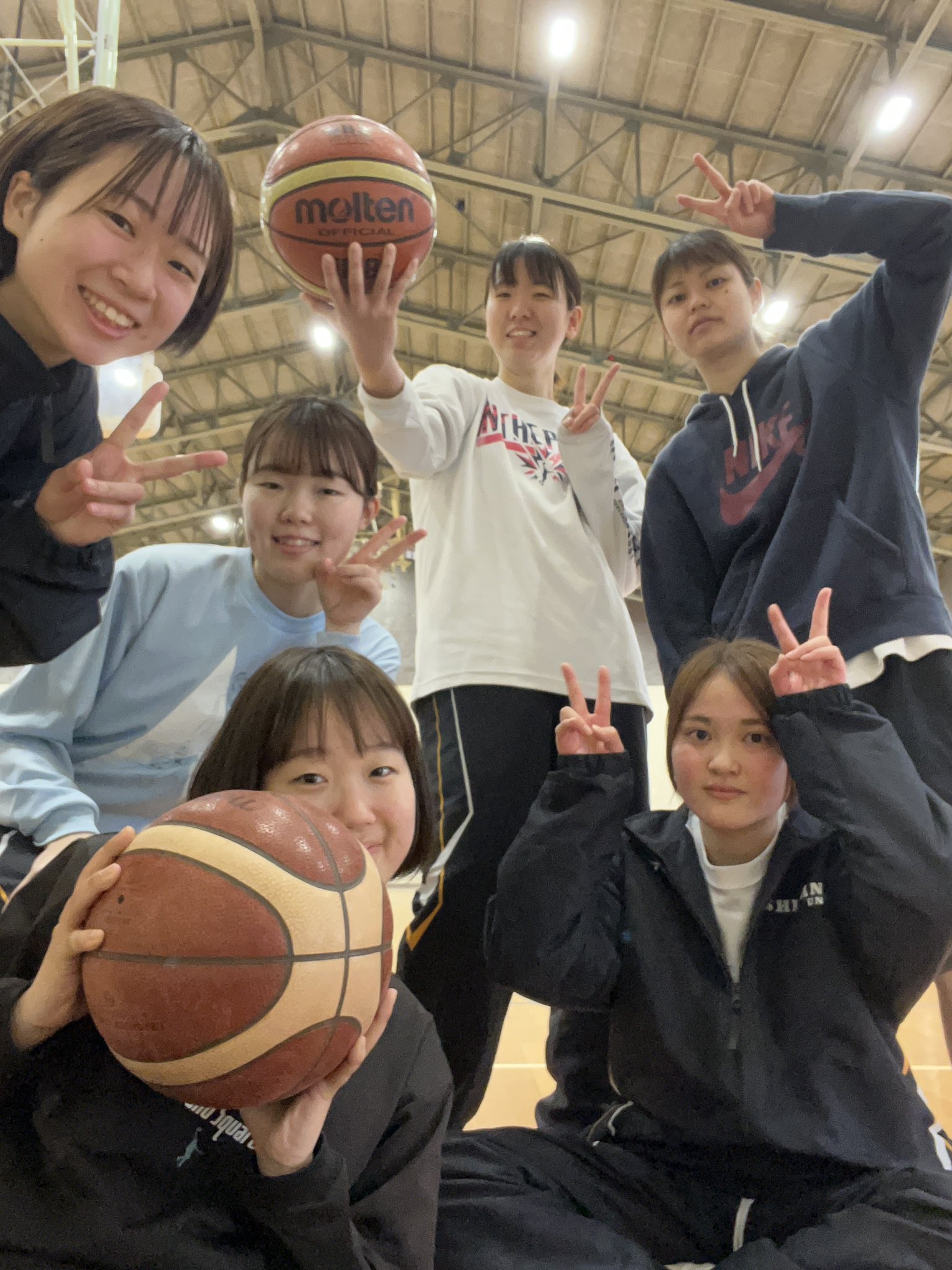 島根大学女子バスケットボール部 見学希望者何人か来ています 見学や体験希望の方はdmで声かけてください 春から島大 島根大学女子バスケットボール部 T Co Cm519alpt9 Twitter
