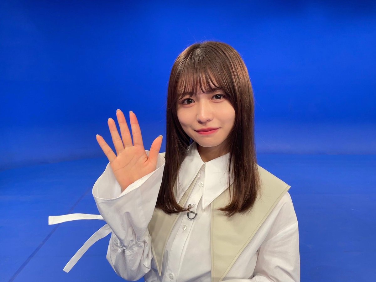 KHshop_kobe's tweet photo. KH 22aw
"double coller shirt"
"tight skirt"

pre-order (until4/10)
https://t.co/0V3kZS3YC9

#neru_and_staff #長濱ねる 
#ScienceZERO #衣装着用 https://t.co/53rGE00rPD