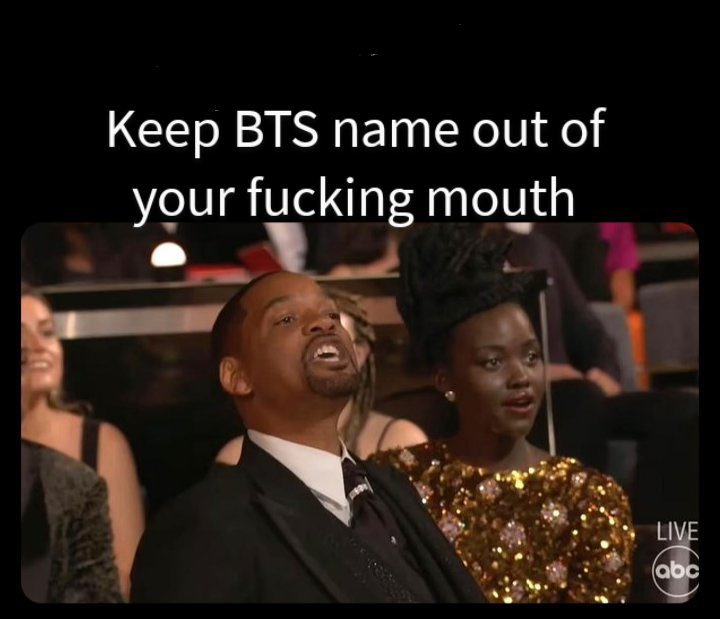 Kookiesandgguk's tweet photo. @RecordingAcad @bts_bighit @Trevornoah https://t.co/ioOYysW86e