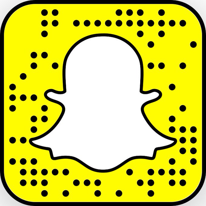 Add me on Snapchat   https://t.co/mVdBgyqIJ5 https://t.co/W4ODUQwrWJ