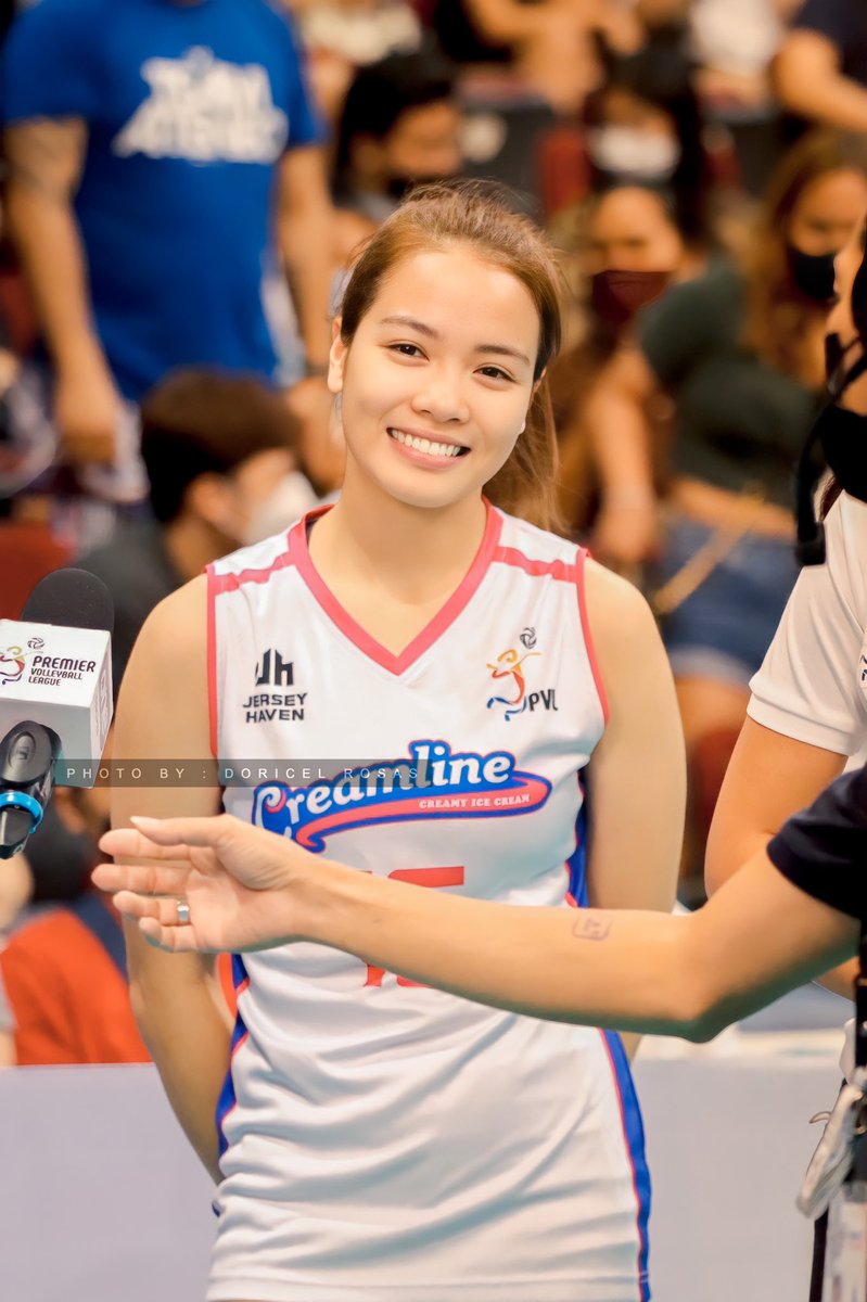 dori_ceL's tweet photo. Congrats! POG! #jemagalanza 🏐🙌🏻💗 https://t.co/y4Dzp965wB