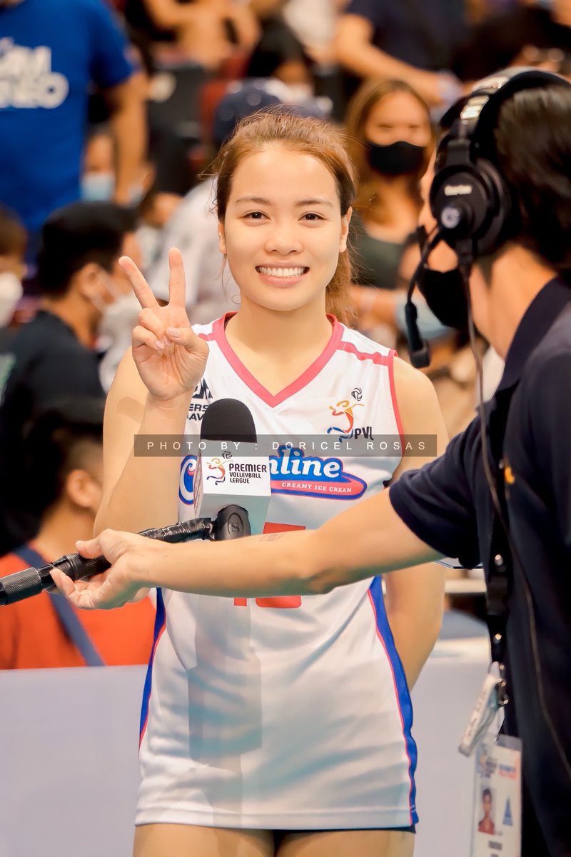 dori_ceL's tweet photo. Congrats! POG! #jemagalanza 🏐🙌🏻💗 https://t.co/y4Dzp965wB