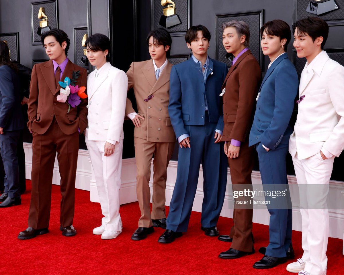 llxllsz's tweet photo. PROUD OF YOU BTS
it's grammy who needs bts https://t.co/ZFKmVjZnJA