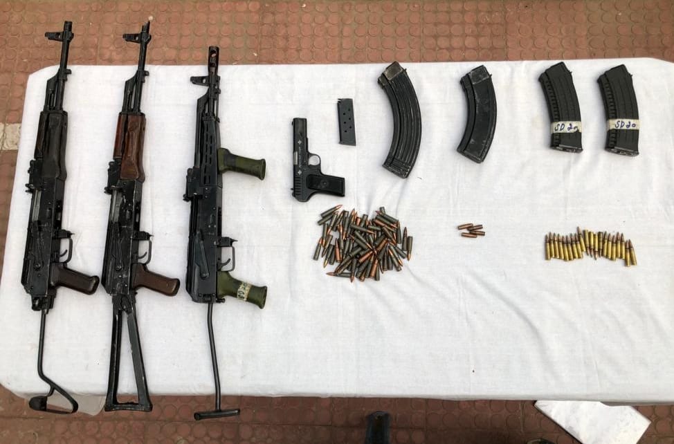 DineshS84494876's tweet photo. Flash:- Large quantity of Arms and Ammunition Recovered From Loc #Nakkarkote Area Of #Degwar Sector Of #Poonch District By security forces.
@W0lverineupdate https://t.co/lHb7rv2ttX
