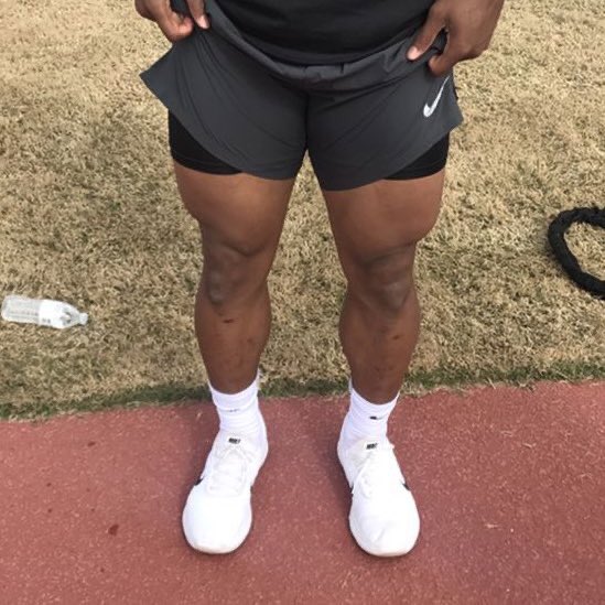 GsonJW's tweet photo. Saquon Barkley
A.J. Dillon
Carrie Underwood
D.K. Metcalf
#TheGrammys🦵 https://t.co/m0DsW7POwb