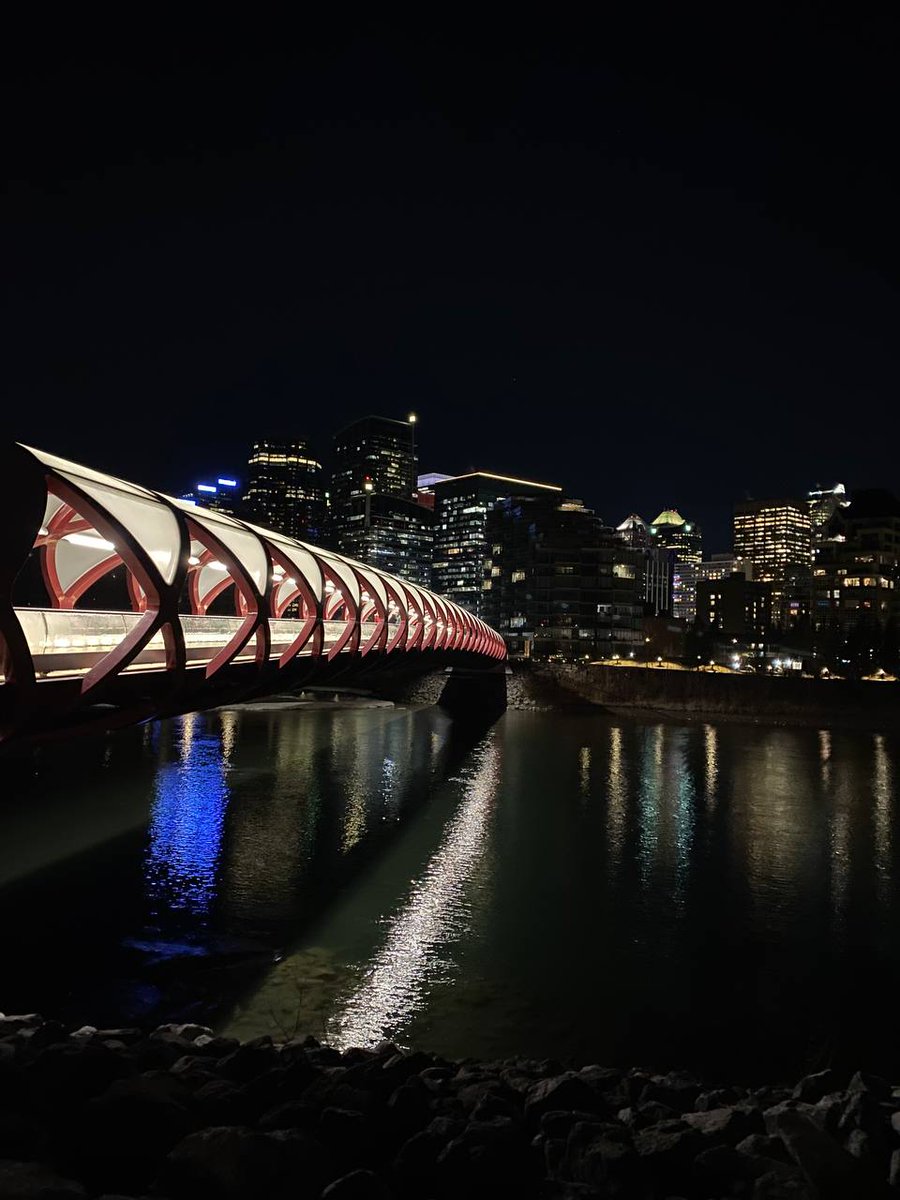 VMarynich's tweet photo. #PeaceBridge looks perfect at nighttime. Look forward to exploring more special places in Calgary. 
What is your favourite place in the city?

@Media2103  #Calgary #Entertainment #nightwalk https://t.co/Z5MDQWJmBN