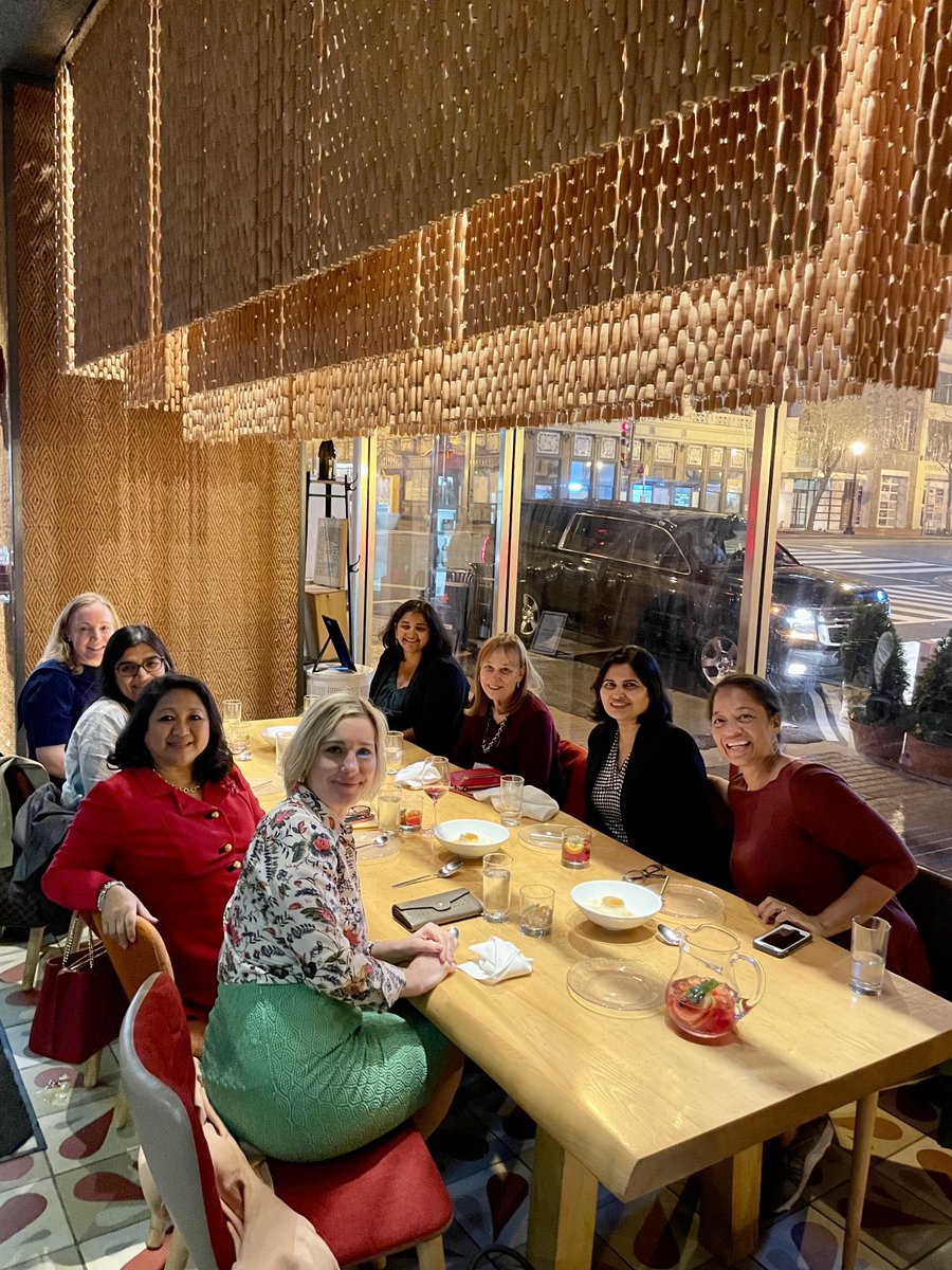 ⁦@sandylewis⁩ exGovernor of Portland & 7 💃⁦@ACCinTouch⁩ governors at dinner! So much fun getting to know each other in person! ⁦@retu_saxena⁩ ⁦@MahiAshwath⁩ ⁦@mcwlovesheart⁩ ⁦@renujain19⁩  ⁦@md_harrington⁩ & Margo Vassar! #accbog #acc22