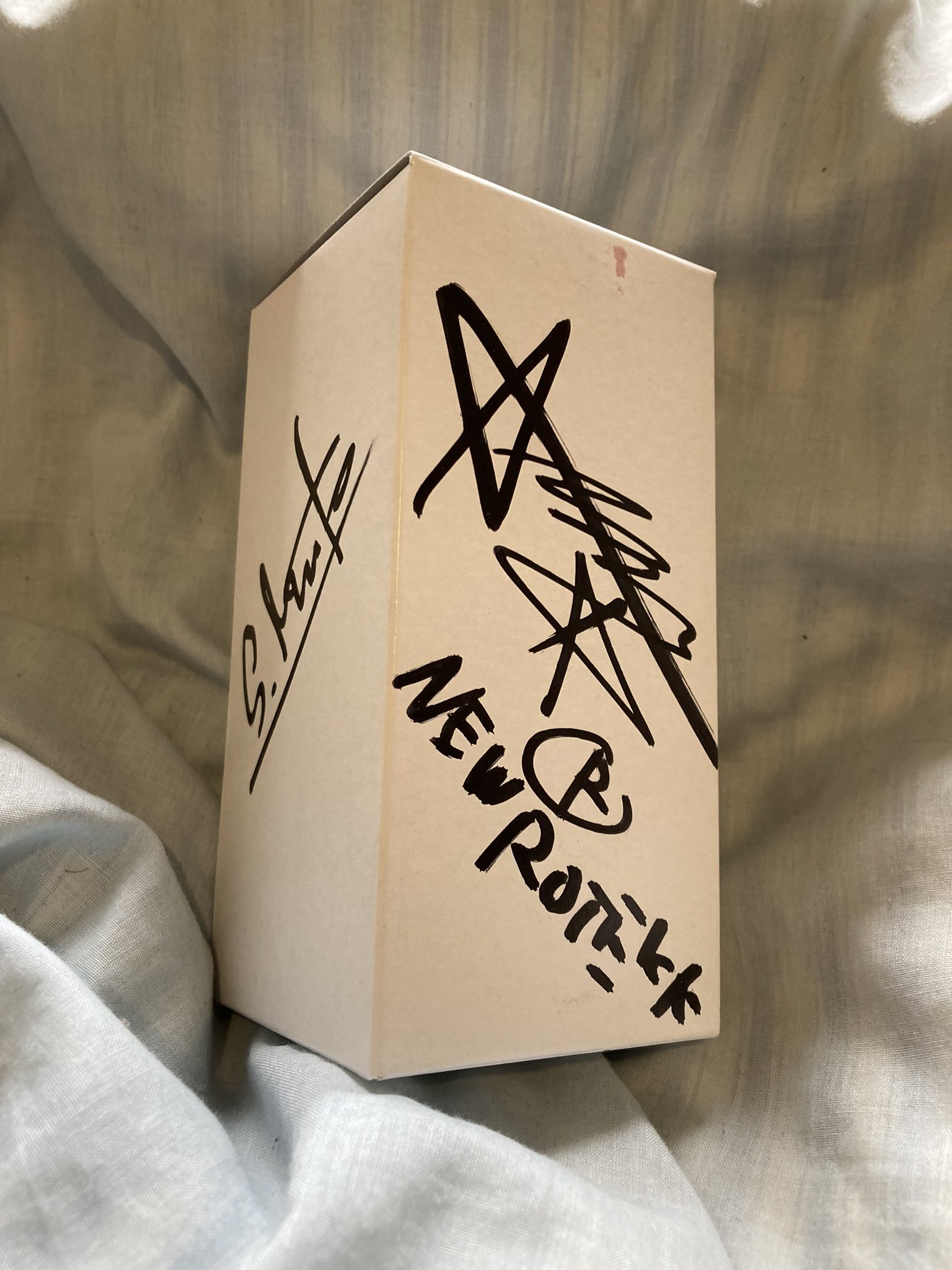 ﾐｯｼｪﾙｶﾞﾝｴﾚﾌｧﾝﾄ Twitter Search Twitter