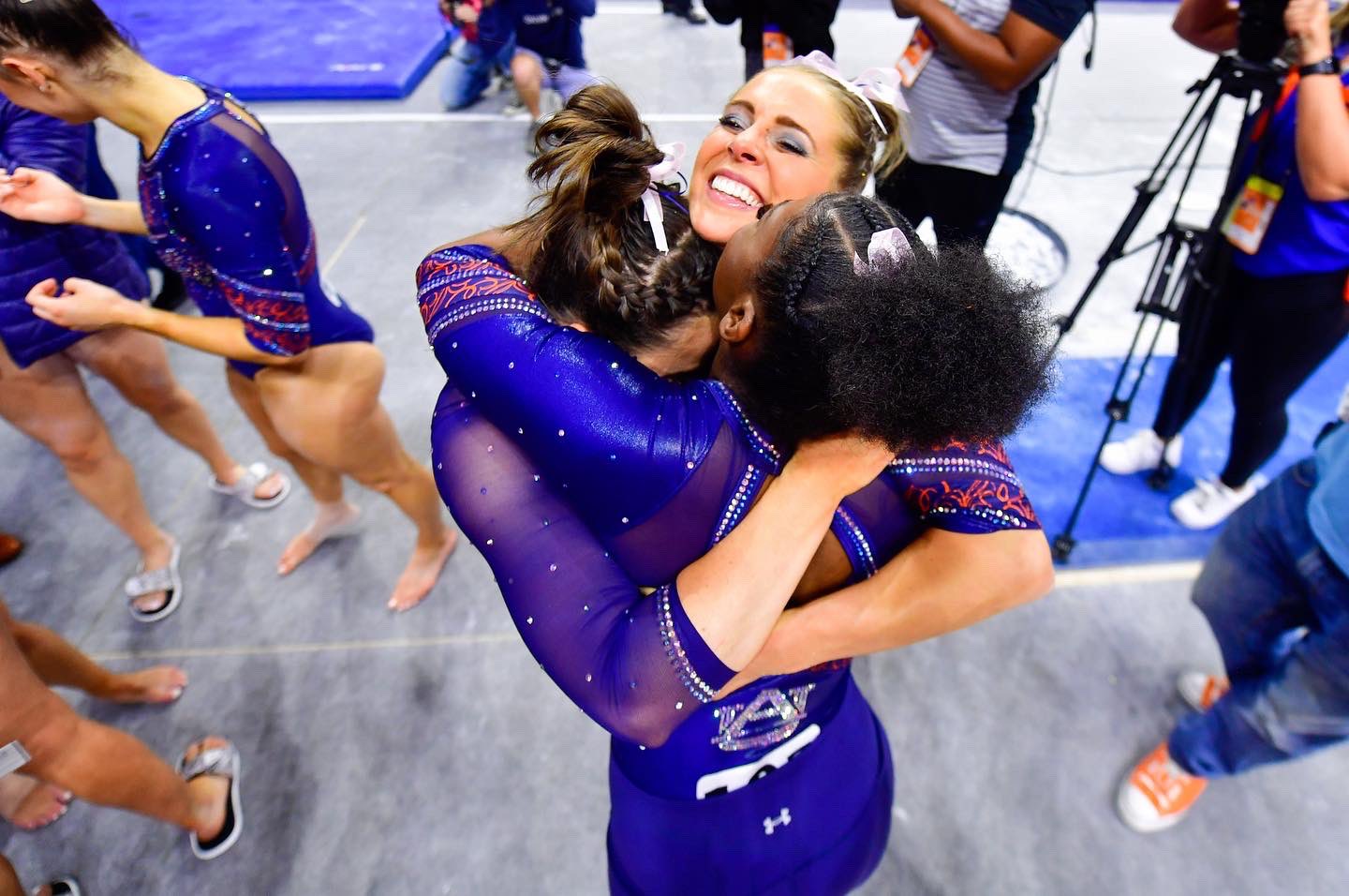 Auburn Gymnastics (AuburnGym) / Twitter