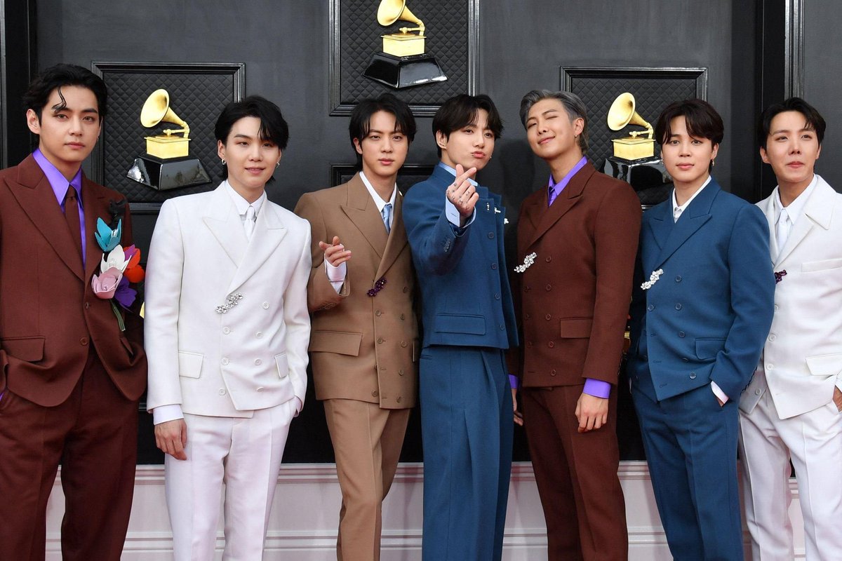 AMASEXY21's tweet photo. #BTSARMY  #PrincesofGlobalPopBTS. 
#방탄소년단 #BTS  #Got_ARMY_Behind_BTS  @BTS_twt @AMASEXY21 #TOBTS 📬📮💌I think the best Grammy is the best award is to have Army with you guys I feel proud of you and thank you for that great job on stage it was too amazing it was spectacular+ https://t.co/FDJNBKxHv0
