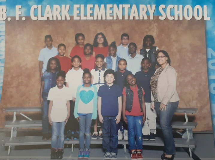My last class as a classroom teacher. This is their SENIOR year! 5 out of 18 were able to find me and keep in touch with me. <a href="/KailonG85/">Kailon Golston</a> you were in my "switch class" as we used to call it. @Ihoopjay1 #4thGradeChronicles #MyForeverBabies