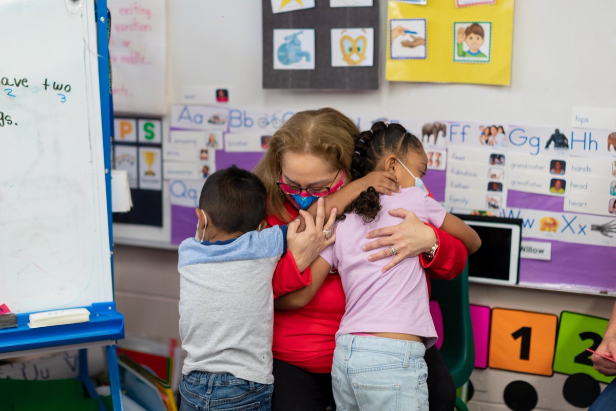 AVANCEinc's tweet image. April is the #MonthoftheYoungChild 
We celebrate #WOYC with #NAEYC &amp;amp; recognize the importance of early education community &amp;amp; the critical role parents play in a child’s learning. 

Let's #advocate for programs &amp;amp; educators that serve families with young children
#AVANCEInc #Family