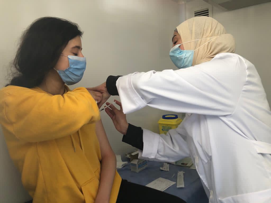 ShahedAgha5's tweet photo. #Vaccines save millions of lives each day. On the first day of #Ramadan, I had my second #Dose.
"When it comes to #vaccines, nothing can prevent us to save ourselves and others ".
#VaccinesSaveLives
#corona #keepsave #health
https://t.co/5c0f0v2zim https://t.co/MwriJ6JgJb