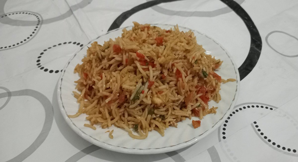 KhanGazala's tweet photo. Fry rice

#fryrice #Rice #VideoViral #cookierunnsfw #cookies #Cooking #cooking https://t.co/WqN4GXglMZ