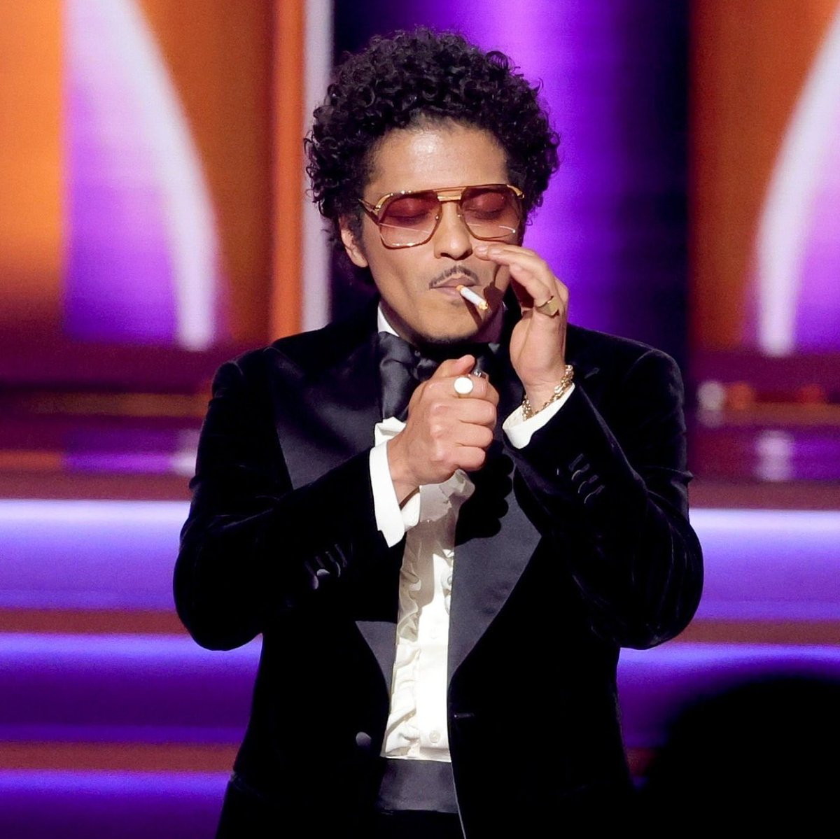 bruno mars smoking please