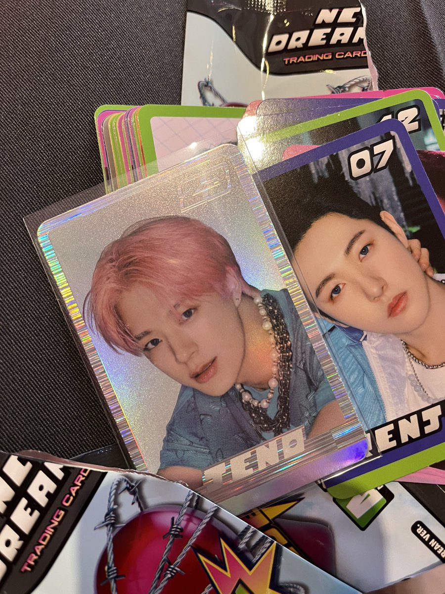 JaeHan70525441's tweet photo. @214LL_ @aquariusjjh Where did you get that jeno special photocard https://t.co/Oviz9Y8zLr