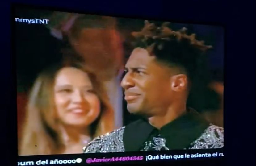 emanuelpacas1's tweet photo. Jon batiste al enterarse que ganó album of the year / Harry al ser seleccionado por el cáliz de fuego 

Las mismas vibras 

#GRAMMYs https://t.co/scE5ETnC5L