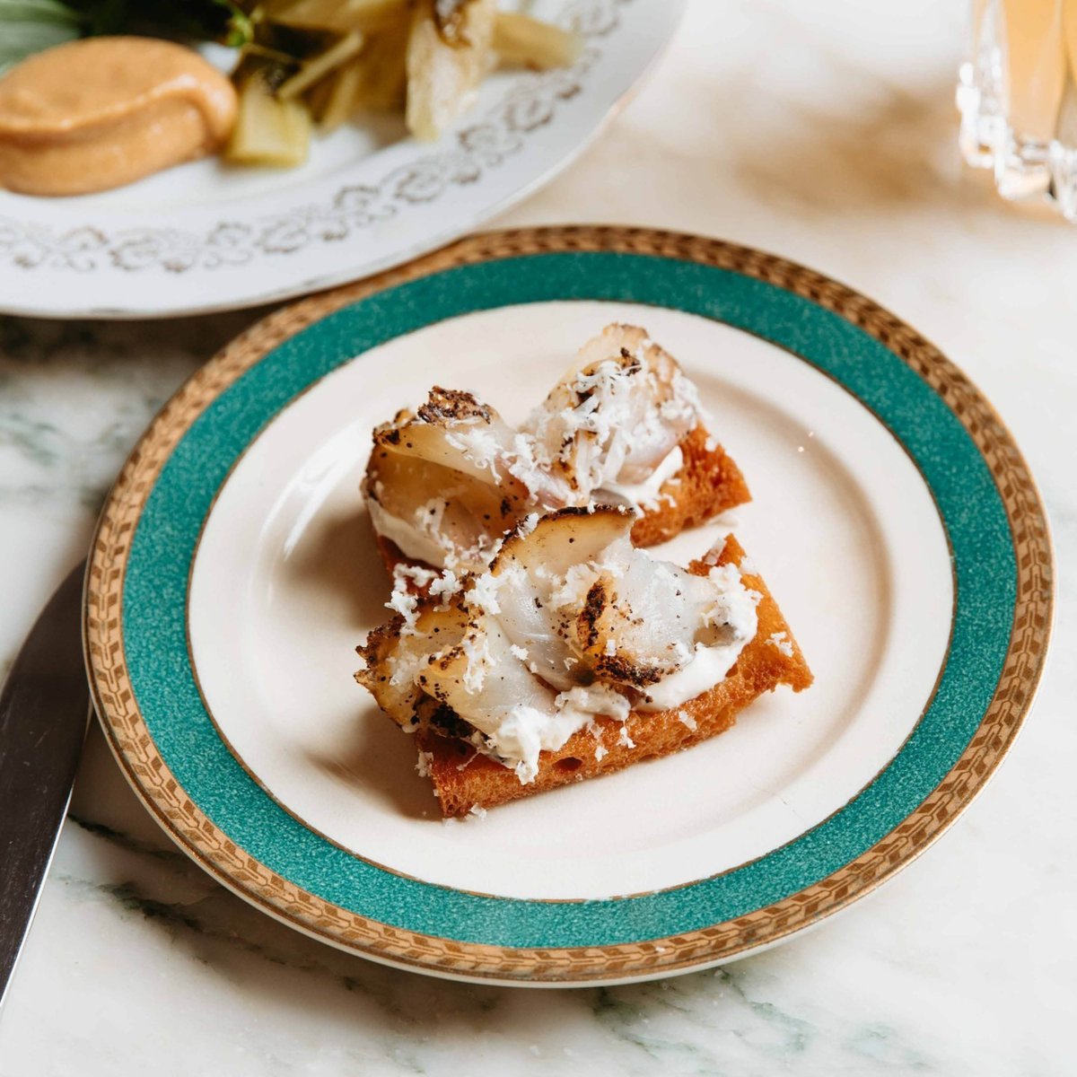 HumptyDooBarra's tweet image. You’re looking at Barrastrami, fried bread and horseradish by @hazel_melbourne in Flinders Lane. This unique take on pastrami uses similar techniques but with Humpty Doo Barra in place of brisket for a delightfully different taste and texture.