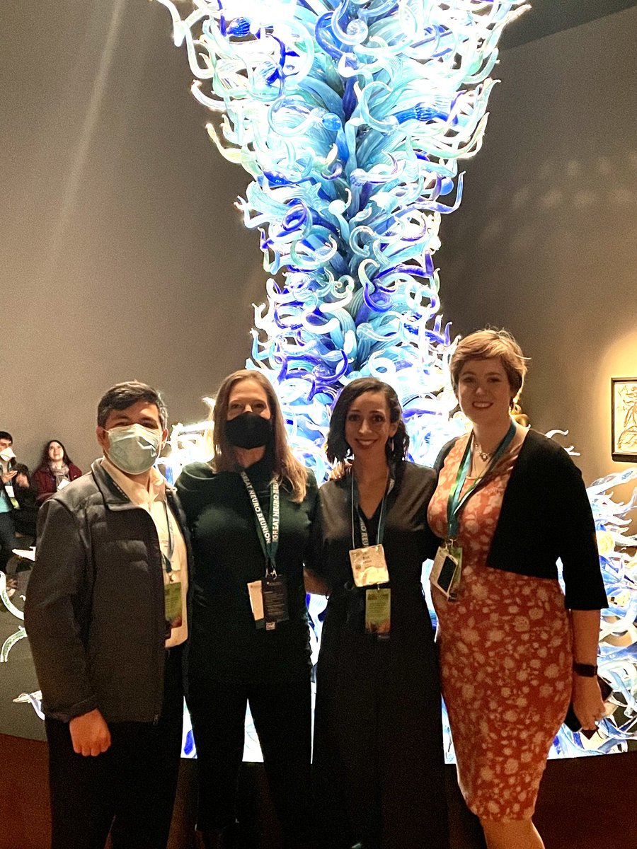 LaurelCherianMD's tweet photo. Rush Neurology having a great time at the opening party 🥰 #aanam ⁦@AANMember⁩ https://t.co/K5r43Pxn71