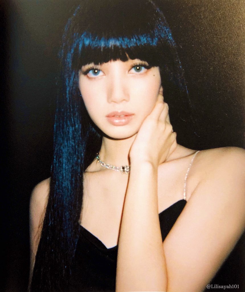 Lilisayah101's tweet photo. HER

#LISA 0327 Vol 3 Photobook https://t.co/0w2xUs6sbk
