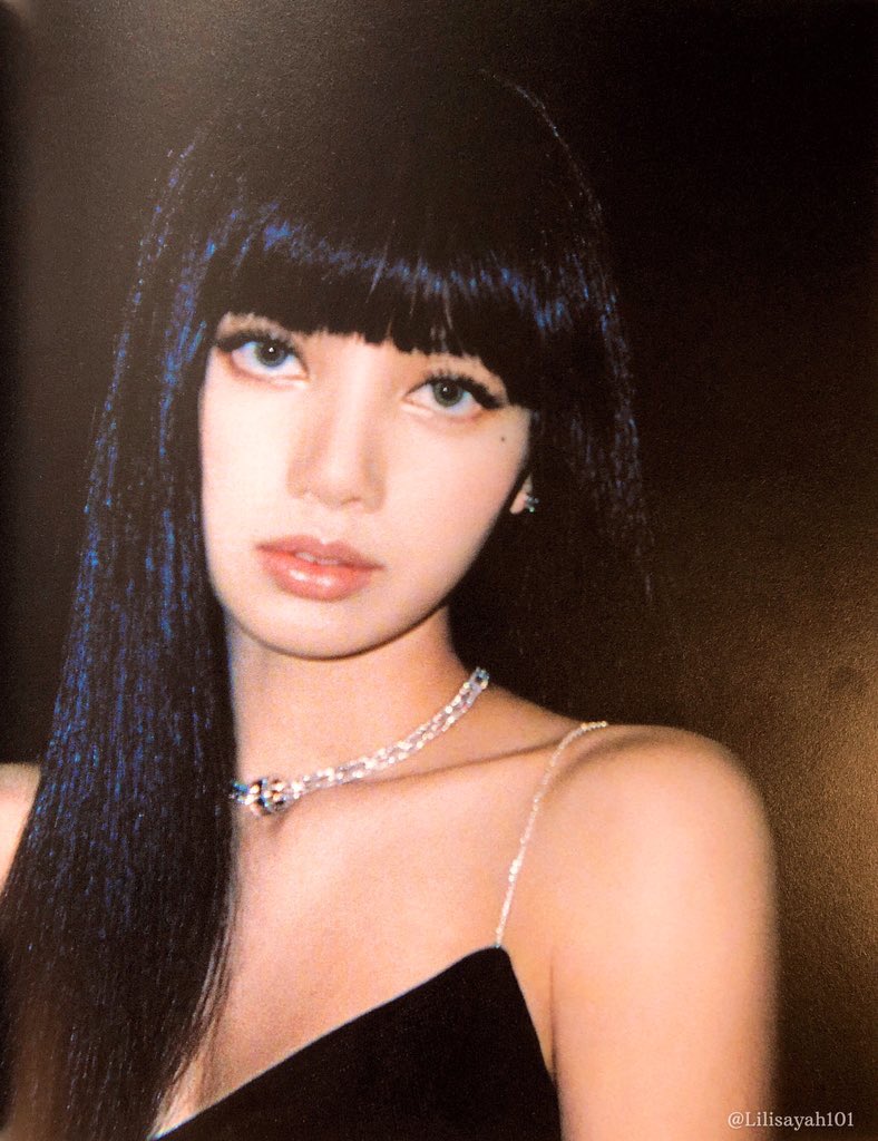 Lilisayah101's tweet photo. HER

#LISA 0327 Vol 3 Photobook https://t.co/0w2xUs6sbk