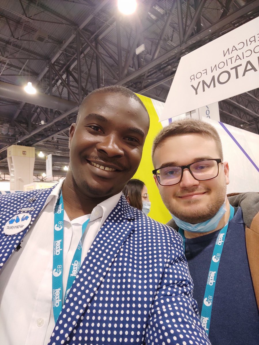 IzuchukwuOkaf14's tweet photo. My new Polish friend made me a customised button to showcase his research on the atrial variations. 
The inscription reminds me of the diversity being exemplified by @AnatomyOrg . Thank you so much @Jakub_Batko_ 

#ExpBio 
#Anatomy22 
#AAAnetworking https://t.co/eamIvcYNSz