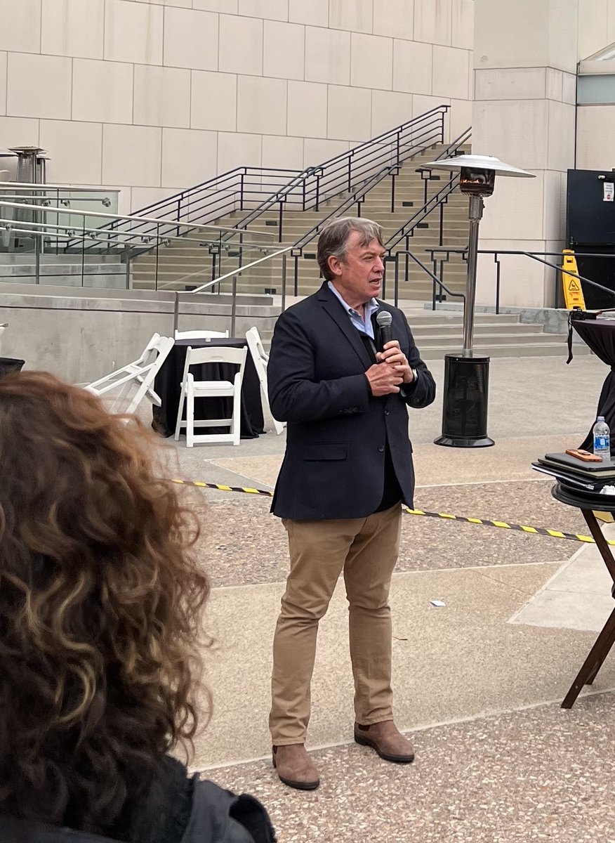 Cool evening to welcome our great <a href="/ASU/">Arizona State University</a> team to the #asugsvsummit and get ready for the busy days ahead! Looking forward to getting started tomorrow w/ back-to-back panels on the future of education in #California and experiential learning beginning at 8:30am PST on Stage X.