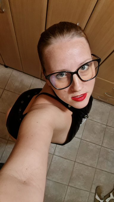 Are you ready? https://t.co/2FDge57n9O<a href="/tag/curvy"class="tags"><span>#curvy</span></a><a href="/tag/redhead"class="tags"><span>#redhead</span></a><a href="/tag/milf"class="tags"><span>#milf</span></a><a href="/tag/stepmom"class="tags"><span>#stepmom</span></a>