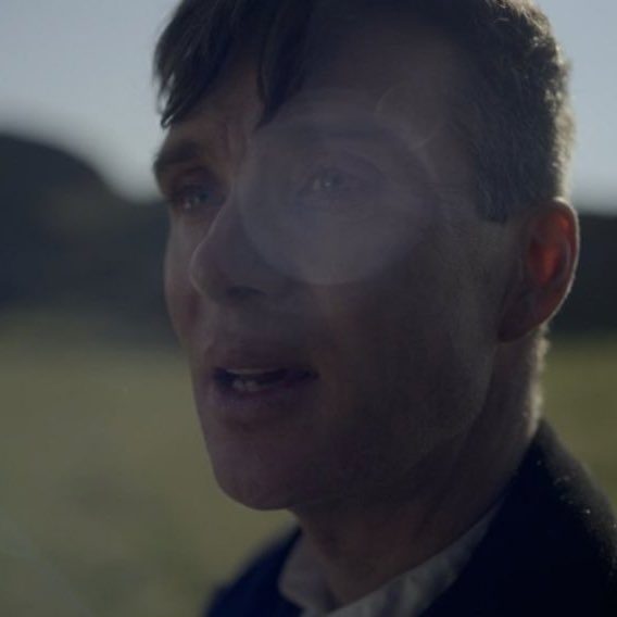 damnyoutommy's tweet photo. the way this final season started so dark but ended with so much light and hope. i’m so glad they gave tommy the ending he deserves. phenomenal. #PeakyBlinders https://t.co/Mz6YRizW5j