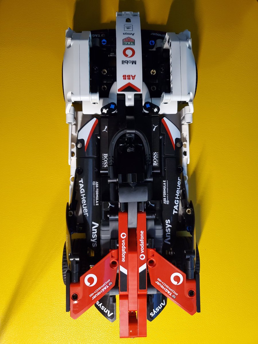 F23Ray's tweet photo. @LEGO_Group @LandoNorris @McLarenF1 I love Technics!😍 https://t.co/wcn4AGoq1p