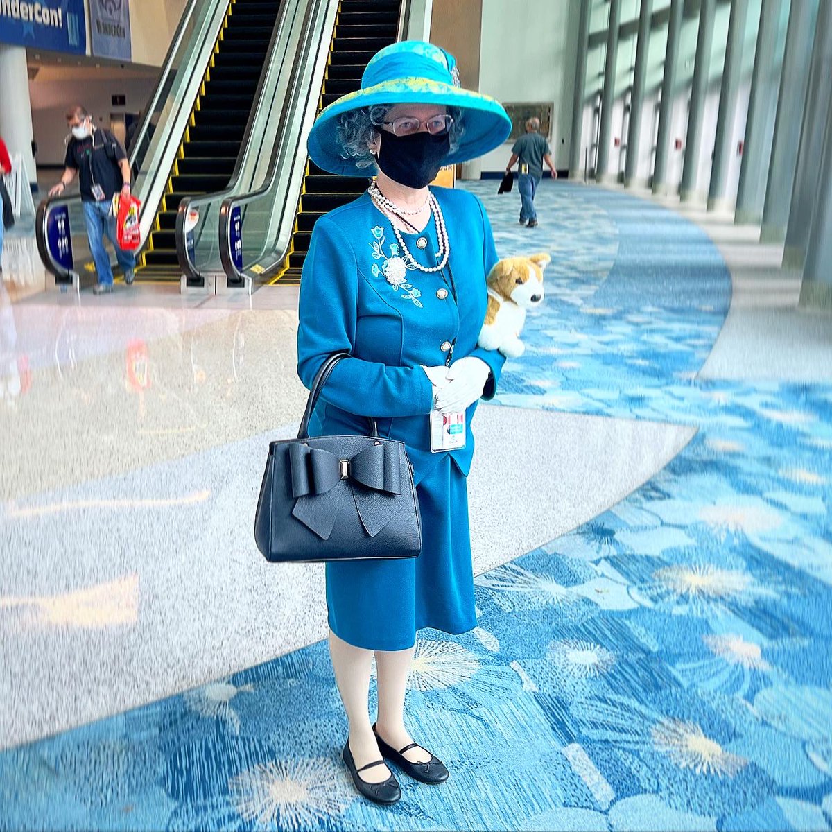 MrMattPatterson's tweet photo. God Save the Convention #WonderCon22 https://t.co/pydsPw2ims