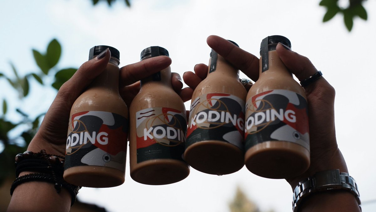 KAKOCoffee's tweet image. Selamat Hari Senin,
Jam Operasional Kami Selama Ramadhan
Mulai Pukul 16.00 WIB - 23.00 WIB

Kami juga menyediakan beberapa menu berbuka untuk kalian, jika ingin berbuka di kedai. 😁
Dan tentu saja ada KODING yang bisa kalian nikmati setelah berbuka ataupun taraweh.