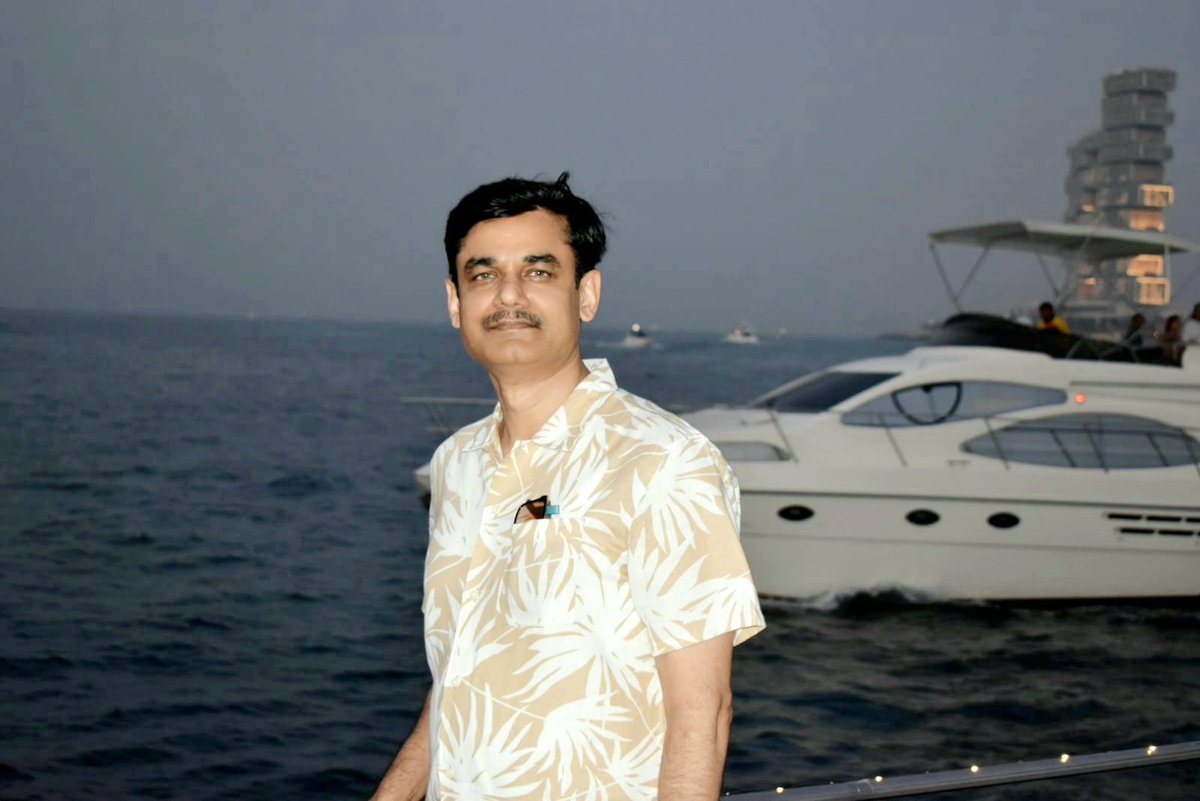 Dubai Marina Yacht Tour.