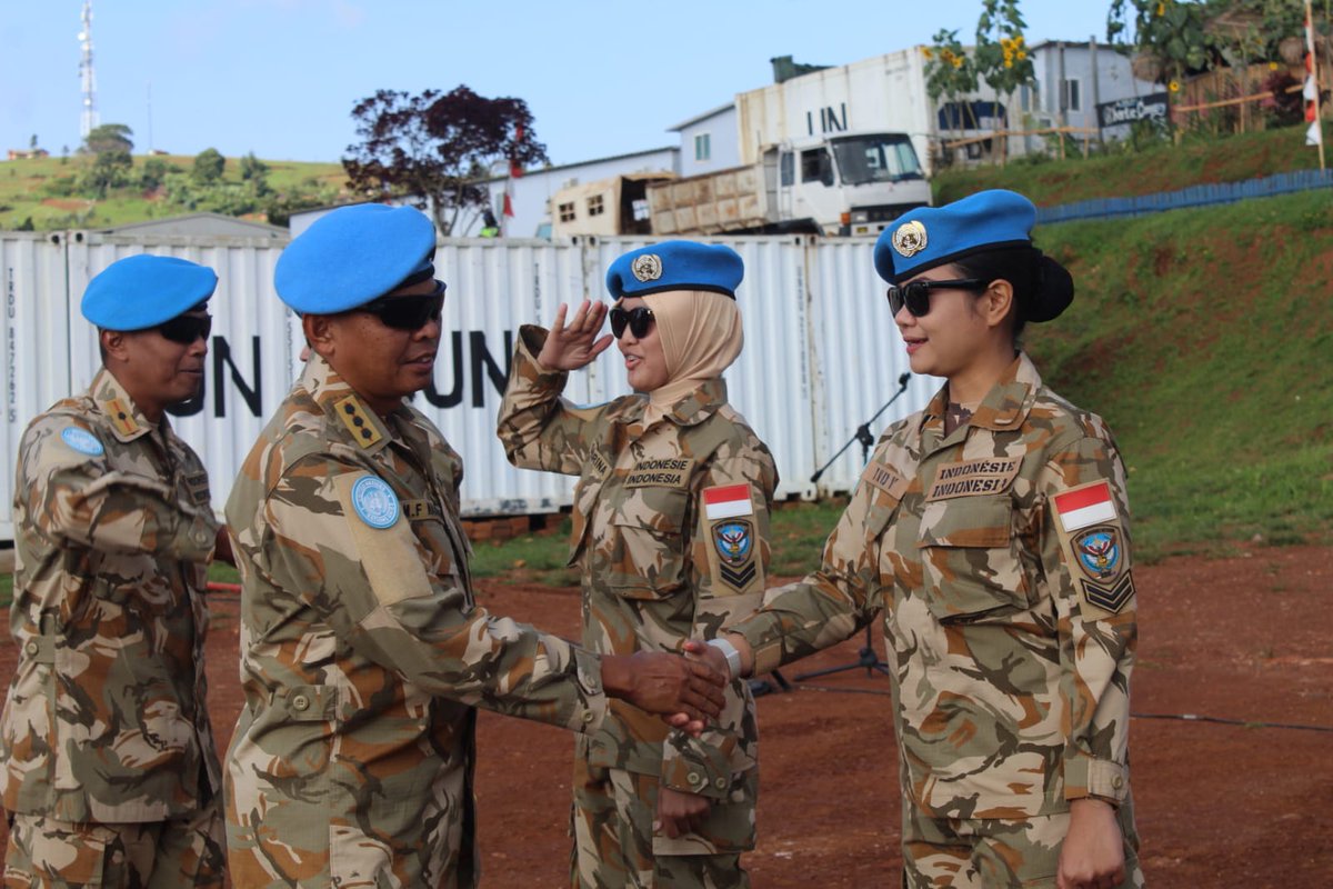 Puspen_TNI's tweet photo. 45 Prajurit TNl Satgas BGC KONGA XXXIX-D MONUSCO Naik Pangkat

https://t.co/fyeb2c3OBB

#TNI #Satgas #Konga #Monusco #Kenkat https://t.co/uueNByEXoj