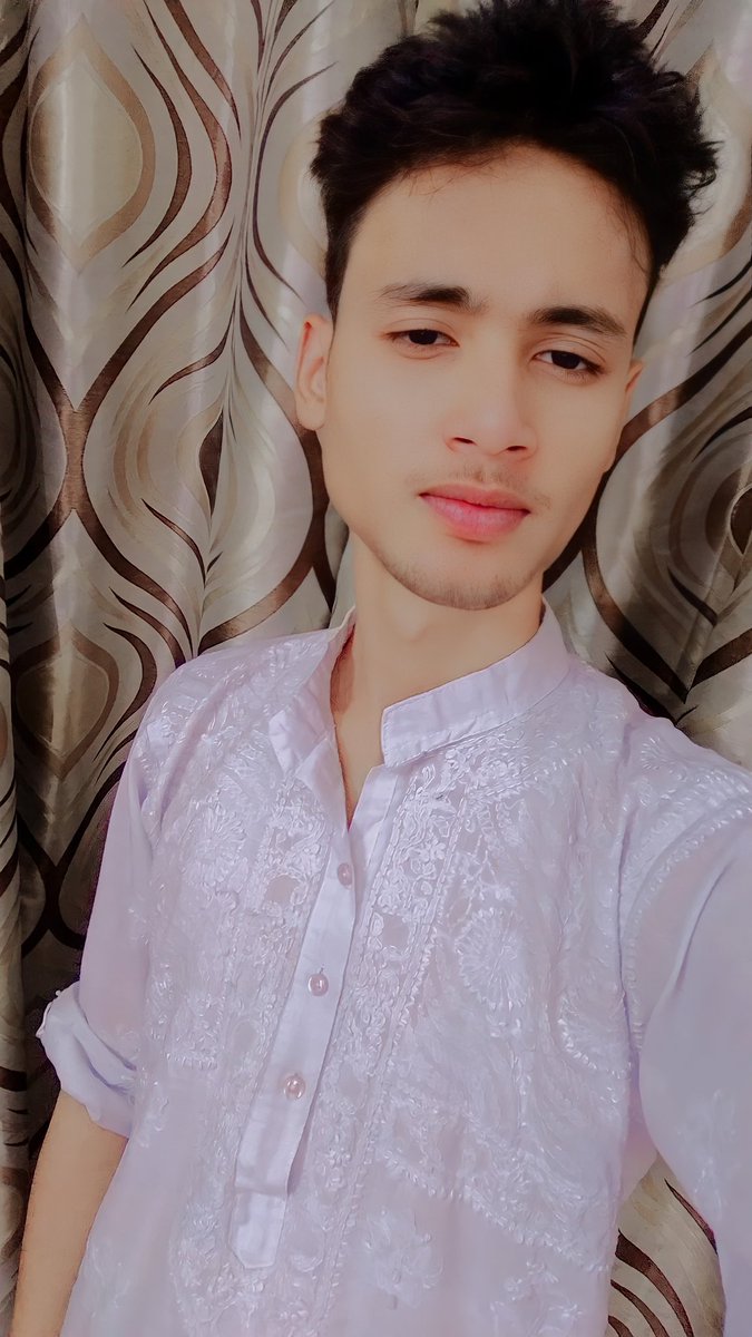ArmanAbbas01's tweet photo. I wish that the holy spirit of Ramadan enlighten our souls and guide us to our deen. Ramadan Mubarak.💫🤲❤ https://t.co/JRTvlvHLTA