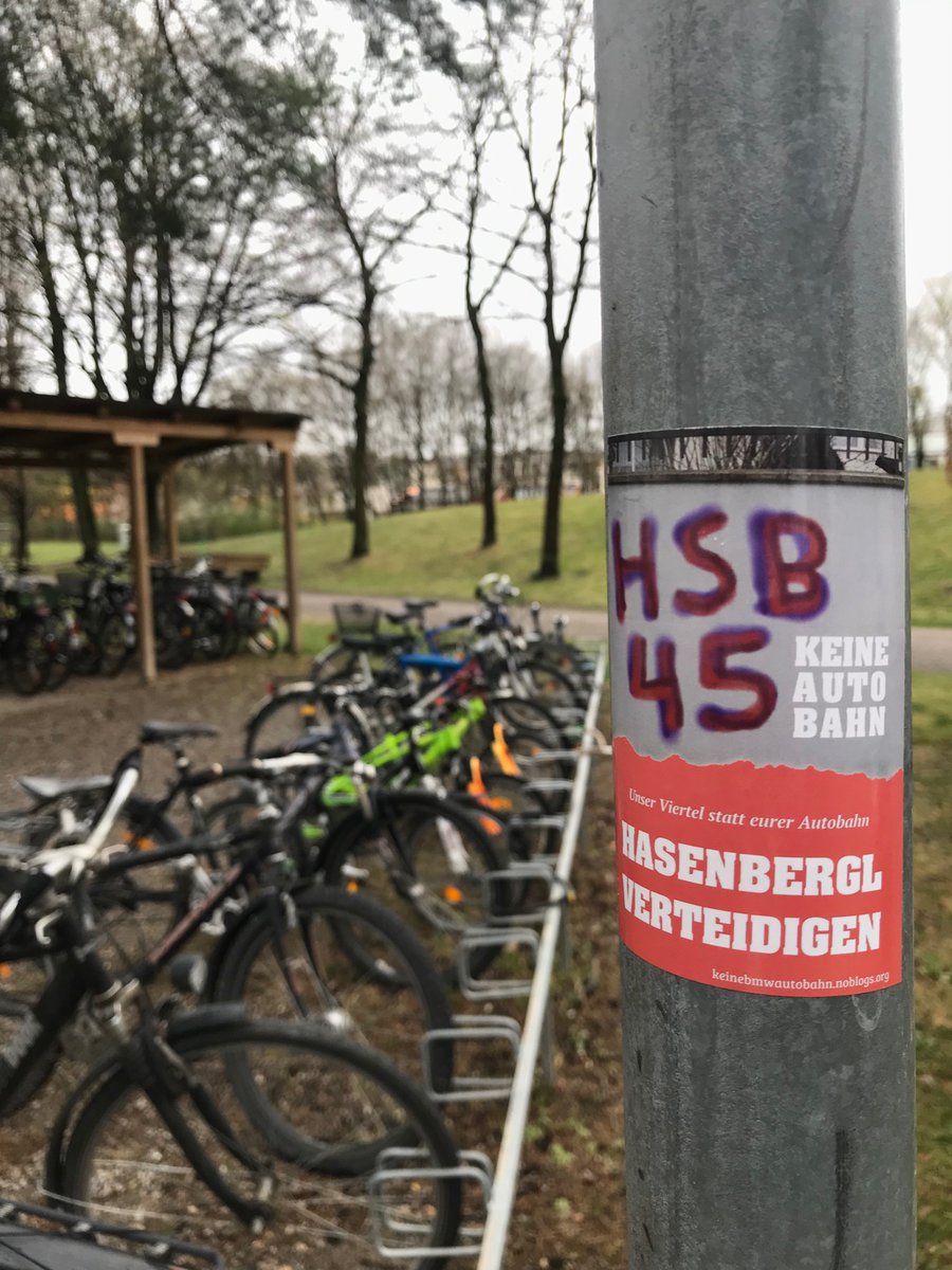 lisapoettinger's tweet photo. Während wir auf #3Grad zuschreiten, schreitet das #Hasenbergl auf einen neuen Autobahnzubringer für BMWs LKWs mitten durchs Viertel zu - die meisten wissen nichts. Das scheint sich langsam zu ändern. Demo auf der Trasse am 23.04 ab 13.00 vom Mira-Einkaufszentrum #KeineBMWAutobahn https://t.co/kp0ZmJR5BW