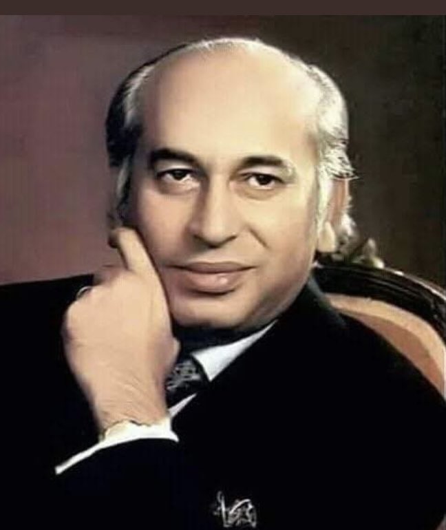 دار پہ جو خوشبو ہے،ایک لہو کی ہے
سولی سے جو پھول اتارے، بھٹو  ہیں۔۔۔