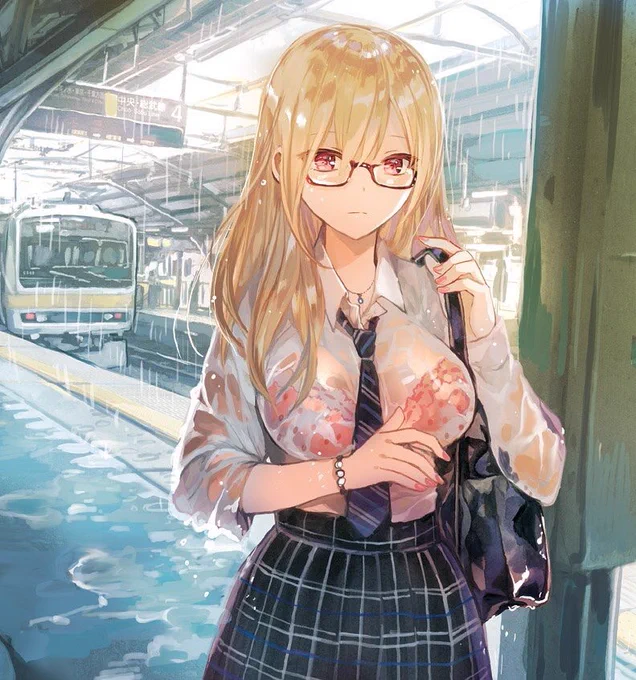 雨の代々木駅☔️ 
