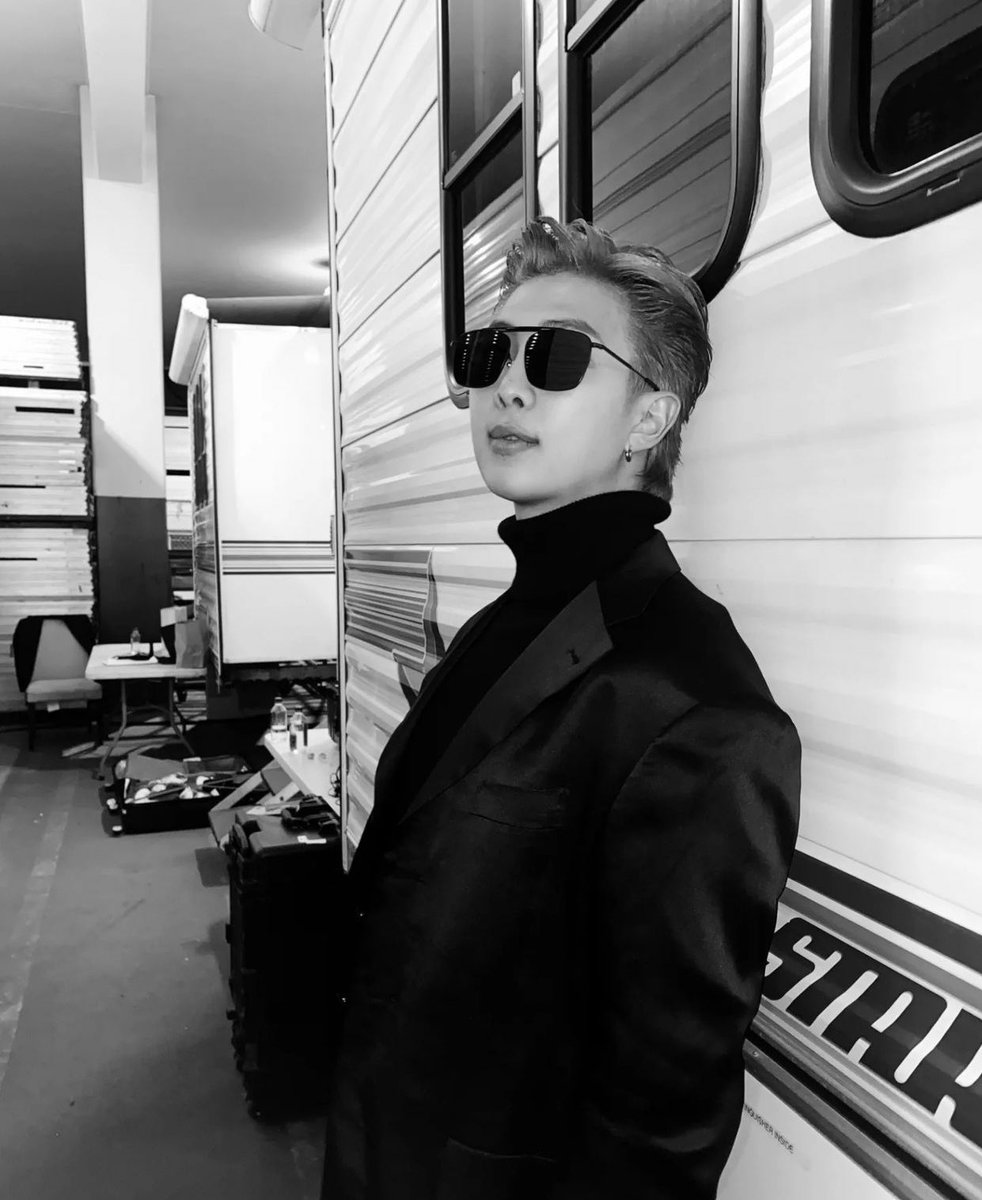 namjoon pics tweet media