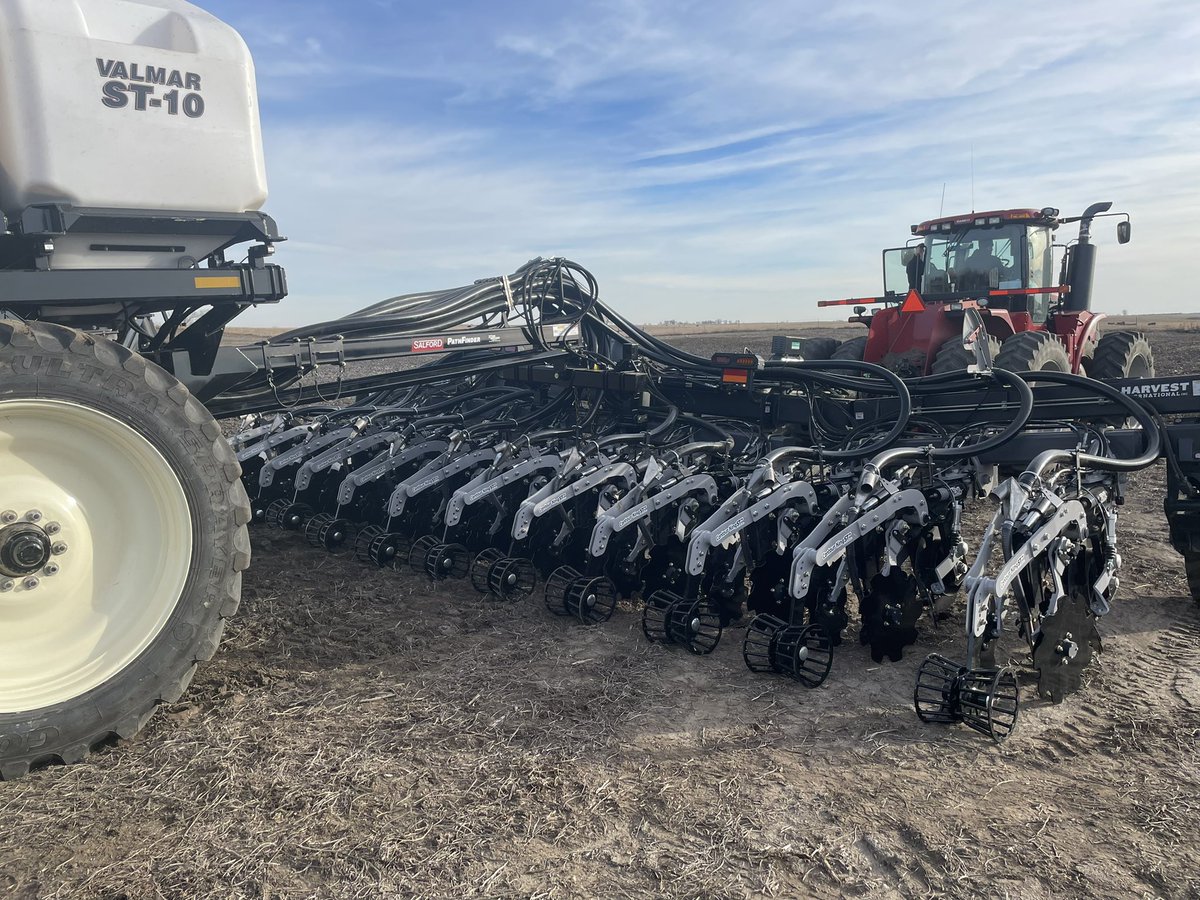 wjwalter10's tweet photo. @AgTechBill @KuhnNA @DawnEquipment https://t.co/NG93YbDZJE