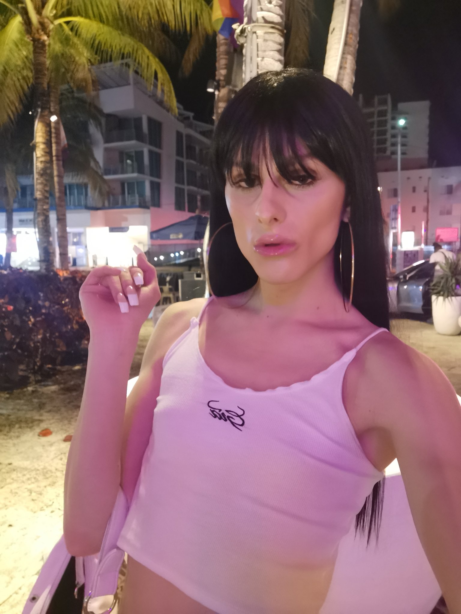 Tia Malone • on hiatus on Twitter: "Hot Miami babe, at your service 💅🏻