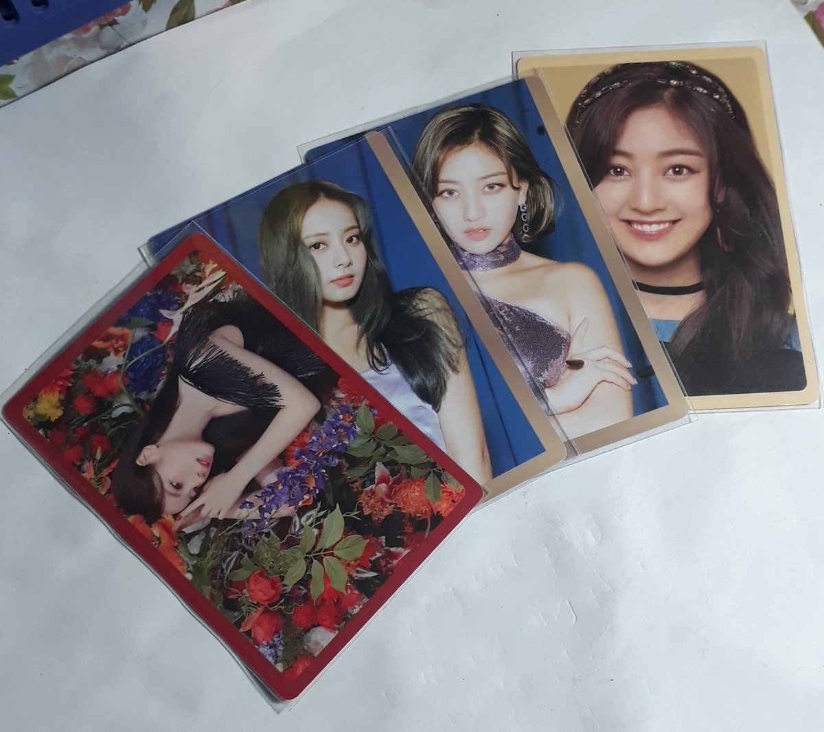 hoonkl0vr's tweet photo. [ 💌 ; #ellesmails ]

     — thank you sm @mmlvr_ , pobs are here they came super safe, hoping for future transaction w/ u^^

#mailsfrommia <33 https://t.co/9h5pn3gOvW