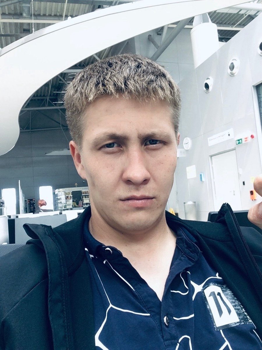 RALee85's tweet photo. Senior Sergeant Alexander Kuraksin served with the 64th Motorized Rifle Brigade. He was killed in Ukraine on March 18.
https://t.co/Afr9BzN5jp
https://t.co/hrT5d0CL9H
https://t.co/AXeUTpcoab https://t.co/PWCQp0PDko
