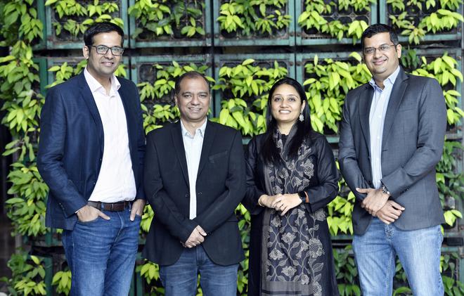 In a significant milestone for Aavishkaar Capital, two of their Investee companies came together,  as Agri-inputs platform AgroStar acquires fruit exporter INI farms, in cash and stock deal

Read more in Hindu Business Line –ow.ly/CjjJ50IzlvN

#AavishkaarCapitalInvestee