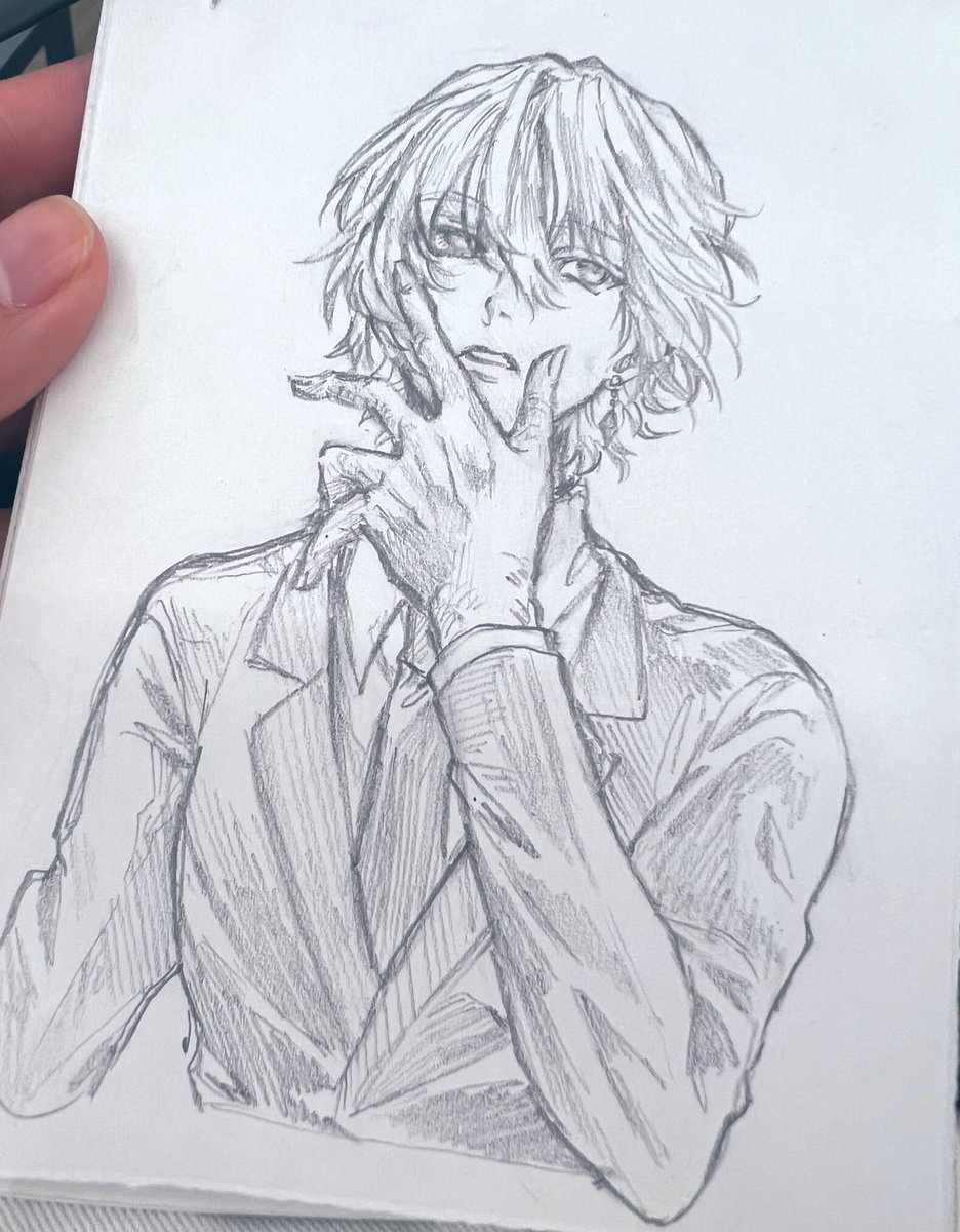 xxxxxx169's tweet photo. 職場の鉛筆とメモ帳で描き殴りクラピ https://t.co/estX44SmBG