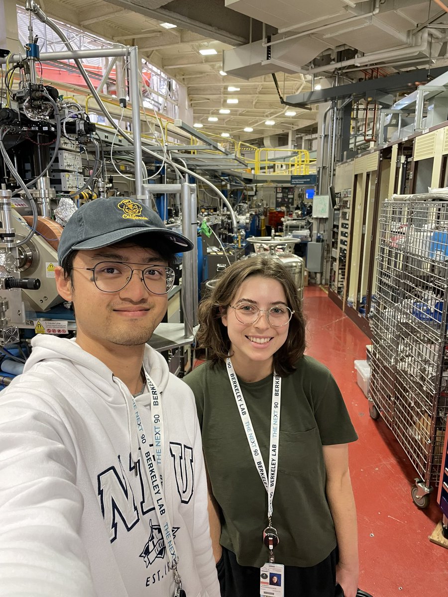 jasonhsu1003's tweet photo. Beamtime was a success! I’m glad my undergrad researcher Hannah was able to join me on this trip and not only learned a lot but actually carried out a bunch of data acquisitions! #berkeleyEECS https://t.co/3JTNwSzv8a
