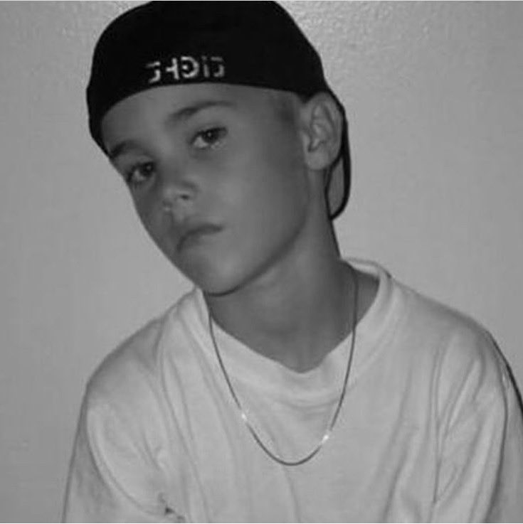 ferarribieber's tweet photo. BYE IM CRYING https://t.co/rzJqXoBRqH