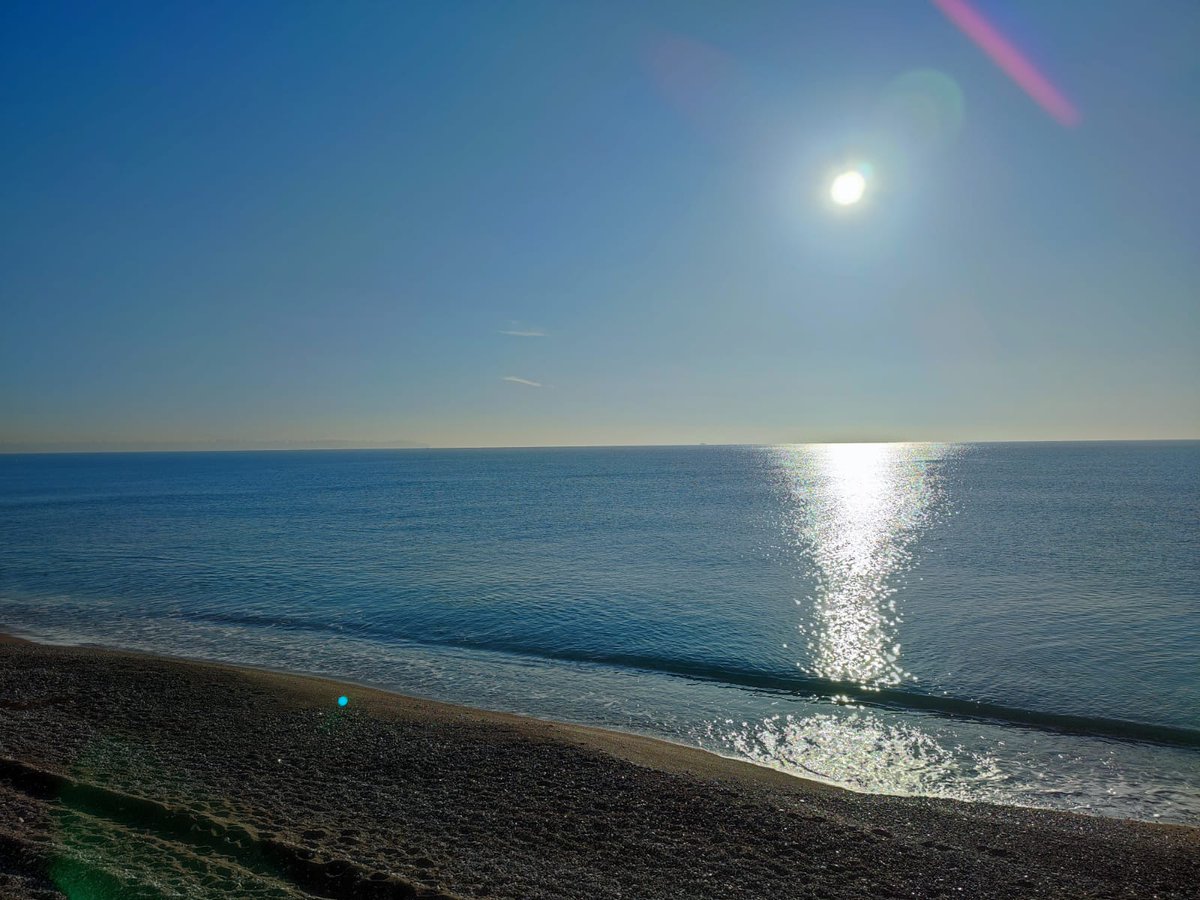 Güneşli bir Antalya sabahından herkese günaydın sevgi dolu sağlıklı bir hafta diliyorum