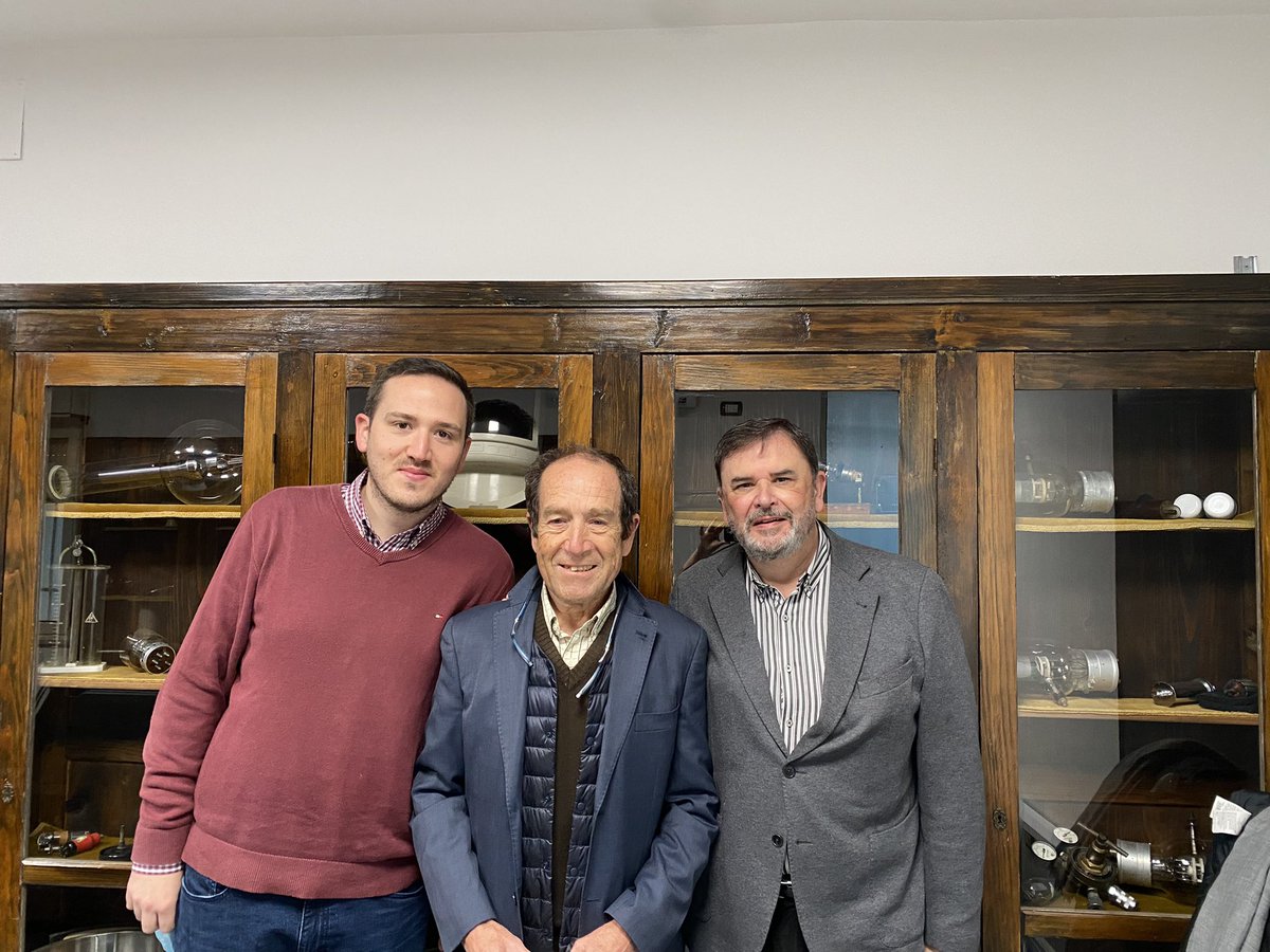 Aprendiendo en Italia nuevas técnicas en dolor junto al dr De Andres y Rubio