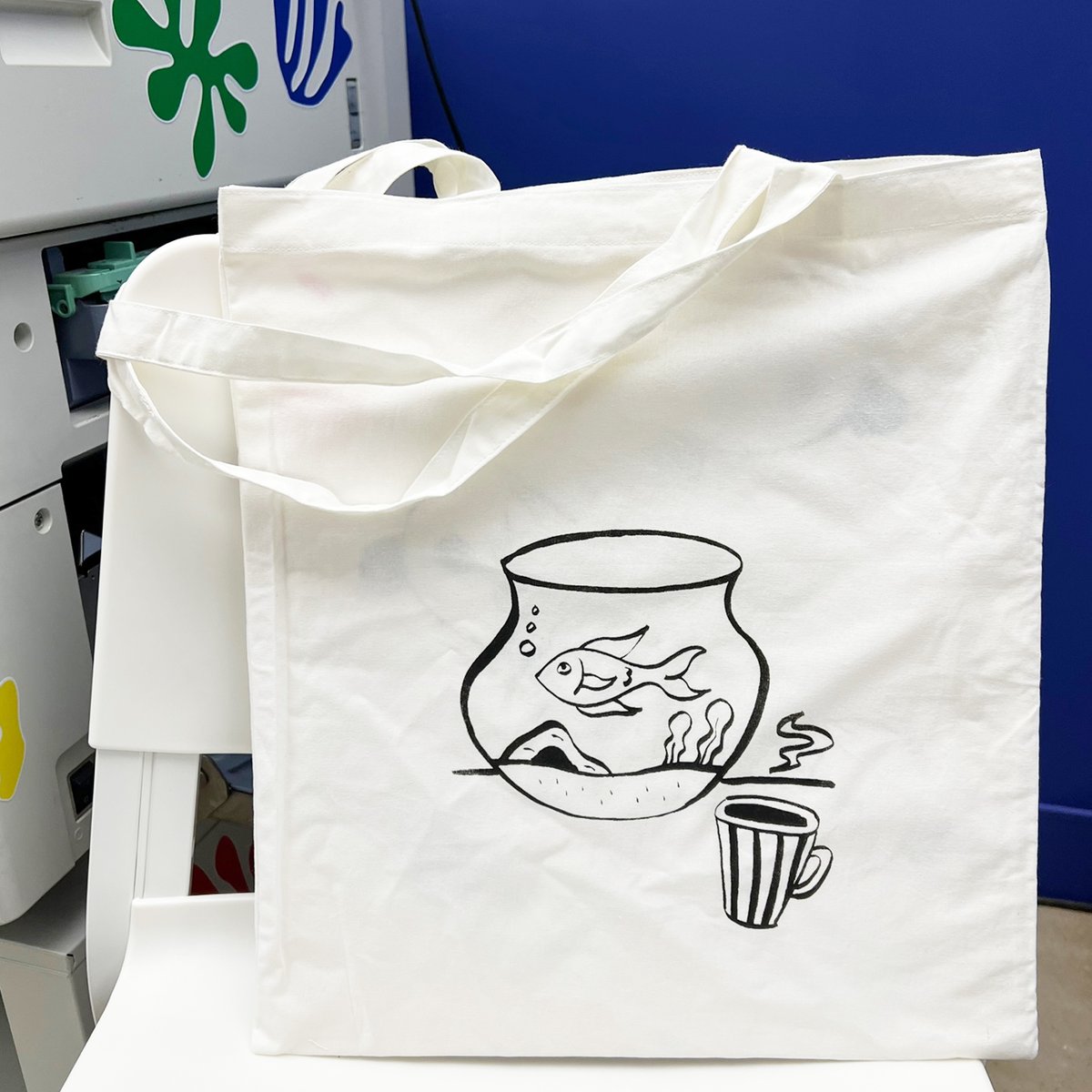 db_print's tweet image. 앙리 마티스 전 워크숍에서 탄생한 수강생분들의 실크스크린 에코백들 🥳